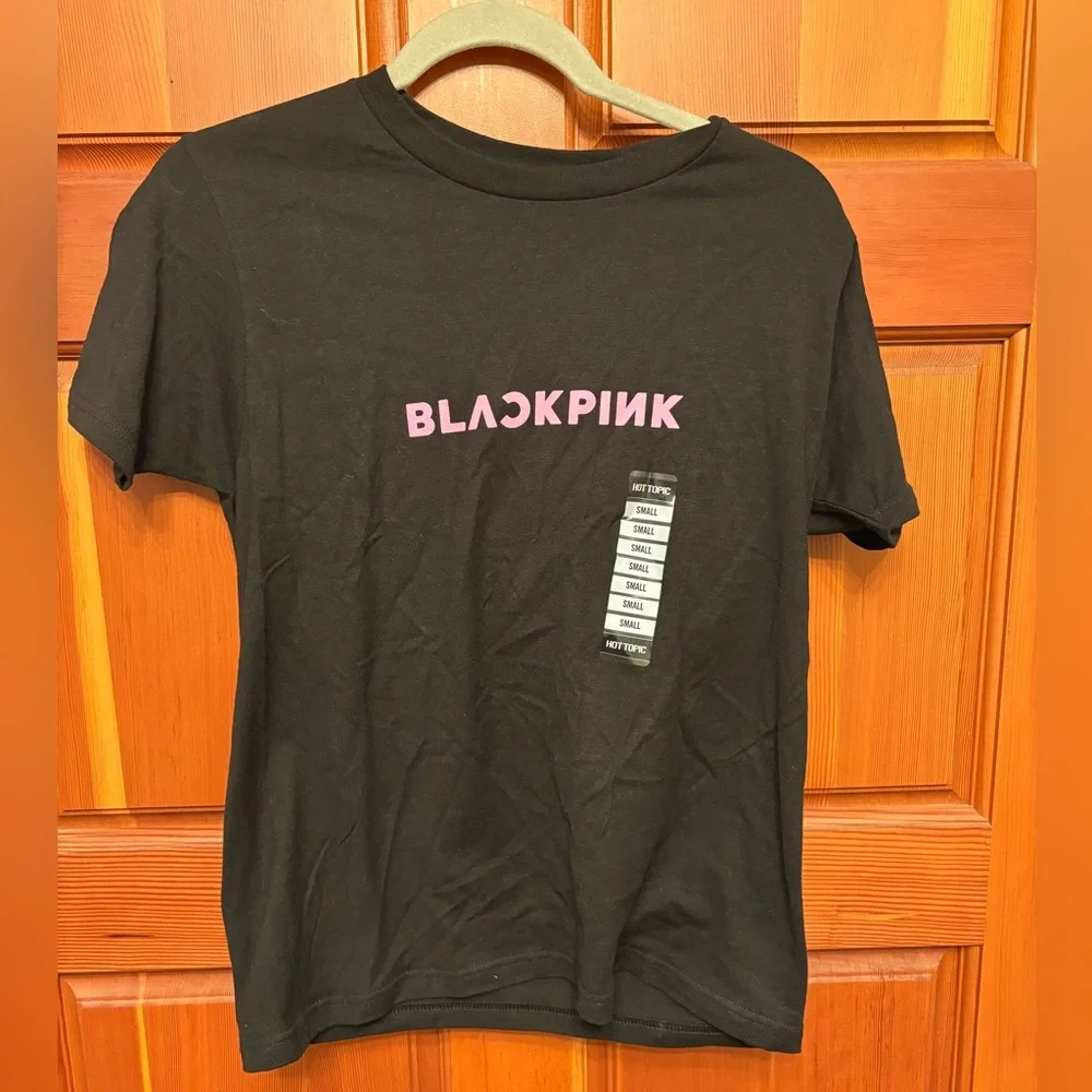 Black Pink T-Shirt with Pink Graphic - Picture 1 of 4
